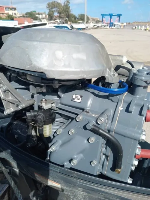 Floka 4.80 moteur yamaha 25ch