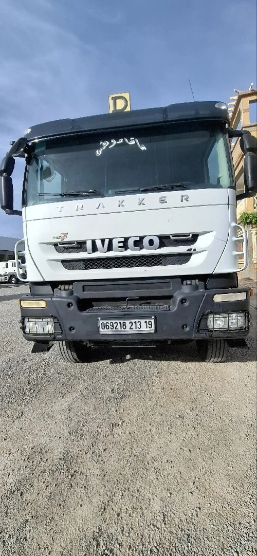Iveco Trakker 2013