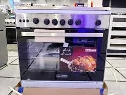 Cuisinière marque Maxwell 5 feux ventilée 80cm