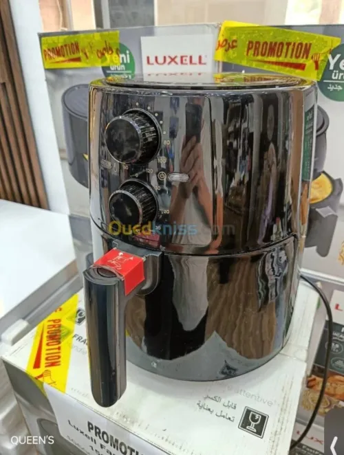 FRITEUSE À AIR NUMÉRIQUE 5.5L Luxell ModèleLXFC-5130
