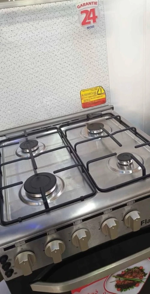 Cuisinière 4 et 5 Feux Marque Géant Flame Inox Ventilée