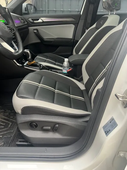 Volkswagen T-Roc 2025 R-Line 