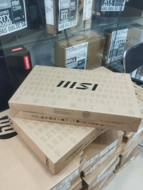 MSI Cyborg 17 B2RWFKG  CORE 5-210H 15GENE | RTX 5060 8GB | RAM 16GB DDR5 | SSD 1TB | Écran 17.3 144Hz