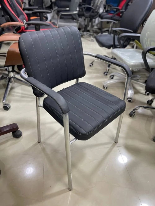 Chaise pdg opérateur visiteur