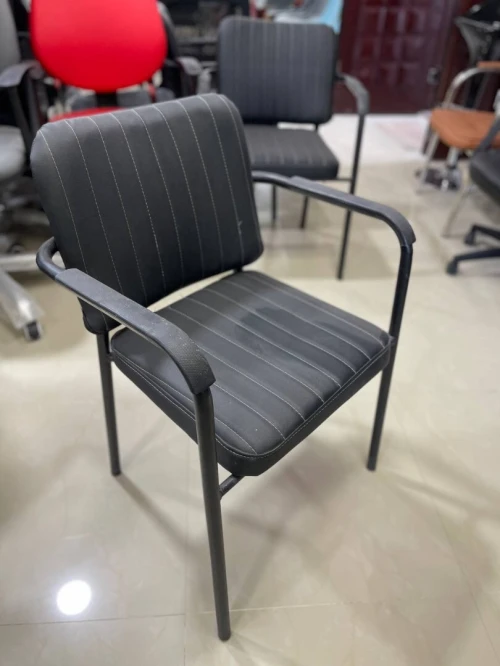 Chaise pdg opérateur visiteur