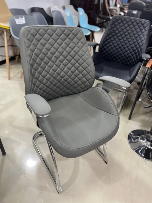 Chaise pdg opérateur visiteur