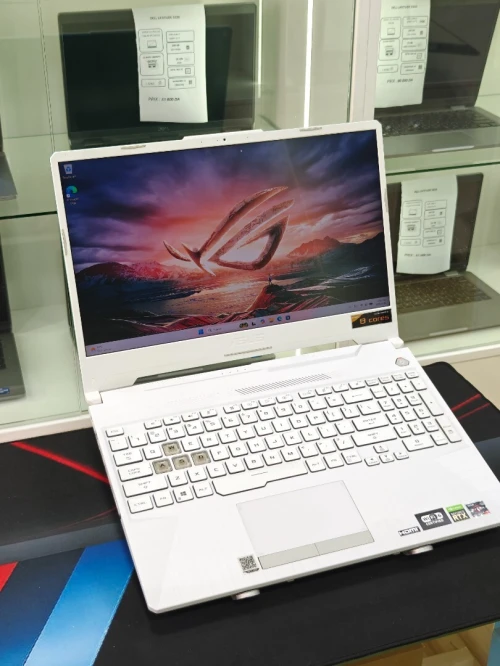 ASUS TUF A15 WHITE ÉDITION RYZEN 7 5800H 16GB 512GB SSD NVME 15,6 FULLHD 240HZ RTX 3060 6GB