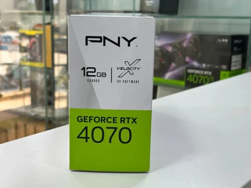 PNY GEFORCE RTX 4070 VELOCITY X 12 GB GDDR6X NEUF JAMAIS UTILISÉ 