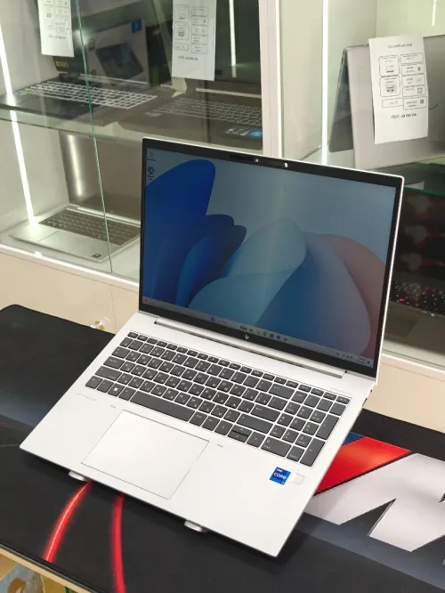 HP ELITEBOOK 860 G10 INTEL CORE I7 1355U 16GB 512GB SSD NVME 16,1 FULLHD+ IPS