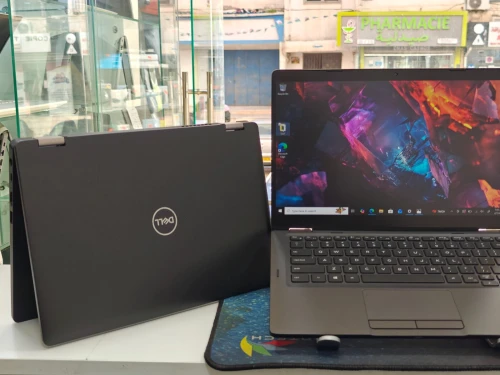 DELL LATITUDE 5300 2-IN-1 INTEL CORE I5 8365U 8GB 256GB SSD 13,3 FULLHD TACTILE X360