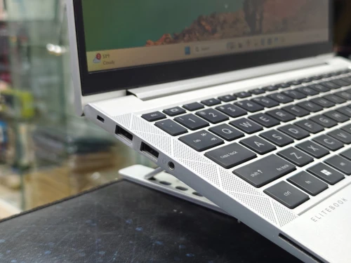 HP ELITEBOOK 835 G8 AMD RYZEN 7 PRO 5850U 16GB 256GB SSD NVME 13,3 FULLHD IPS