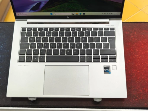 HP ELITEBOOK 840 G10 INTEL CORE I5 1335U EVO 16GB 512GB SSD 14,1 FULLHD+ INTEL IRIS XE