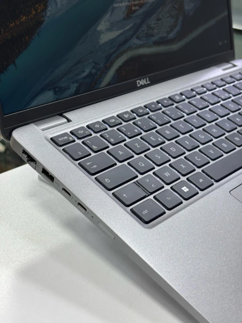 DELL LATITUDE 5440 I3 1315U 8GB 256GB SSD 14,1 FHD AZERTY LUMINEUX 