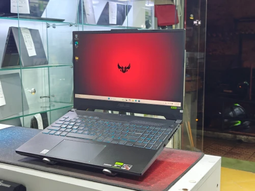 ASUS TUF A15 AMD RYZEN 7 7735HS 16GB 512GB SSD RTX 4060 8GB 15,6 FULLHD IPS 144Hz