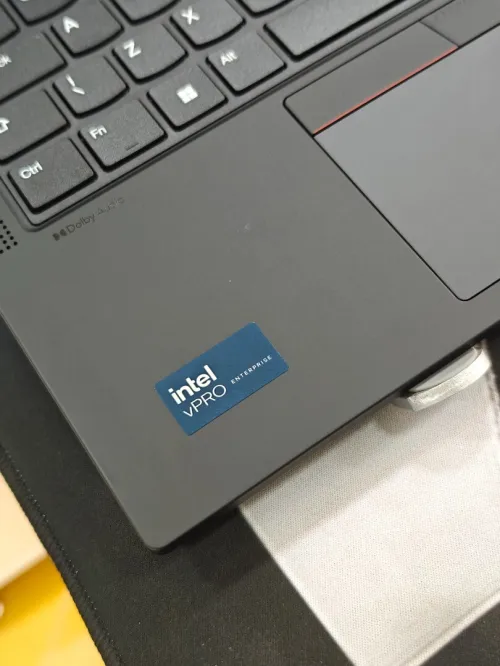 LENOVO THINKPAD T14 GEN5 INTEL CORE ULTRA 7 165U 16GB 256GB SSD NVME 14,1 FULLHD+