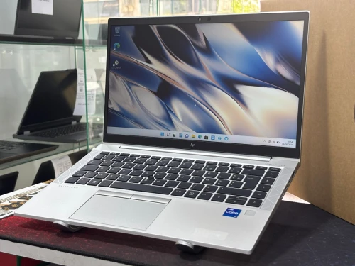 HP ELITEBOOK 840 G8 I75 1165G7 16GB 256GB SSD 14,1 FULLHD TACTILE NEUF SOUS EMBALLAGE 