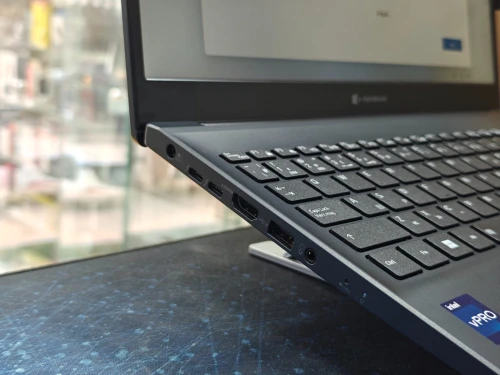 TOSHIBA TECRA A50-K I5 1245U VPRO 16GB 256GB SSD 15,6 FULLHD TACTILE NEUF SOUS EMBALLAGE 