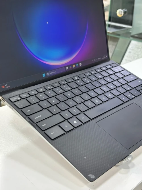 DELL XPS 9310 I7 1185G7 16GB 512GB SSD 13,3 FHD 