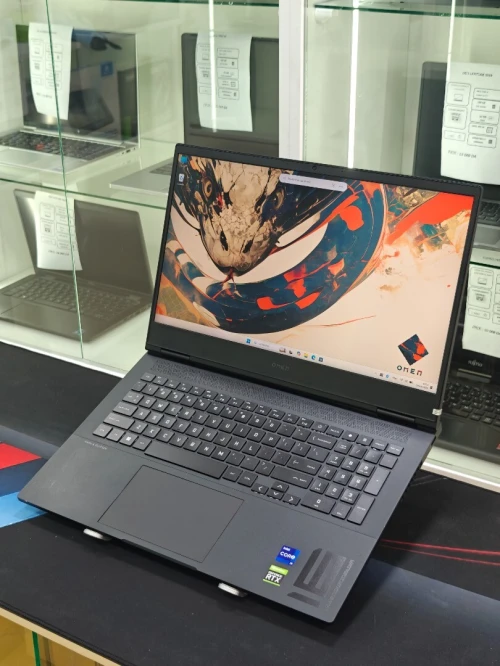 HP OMEN 16 I9 13900HX 16GB 1TB SSD NVME 16,1 QHD 240Hz RTX 4060 8GB 140W