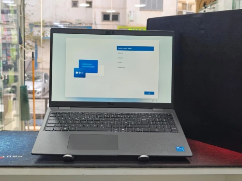 DELL LATITUDE 3550 I5 1335U 16GB 512GB SSD 15,6 FULLHD AZERTY LUMINEUX NEUF SOUS EMBALLAGE 