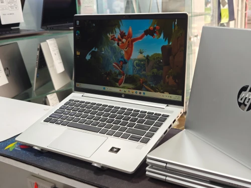 HP PROBOOK 445 G9 RYZEN 7 5825U 16GB 512GB SSD 14,1 FULLHD TACTILE 