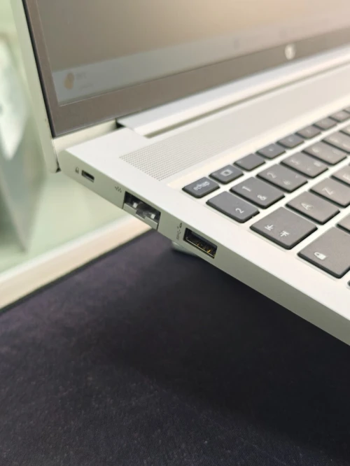 HP PROBOOK 450 G8 INTEL CORE I5 1135G7 16GB 256GB SSD NVME 15,6 FULLHD IPS