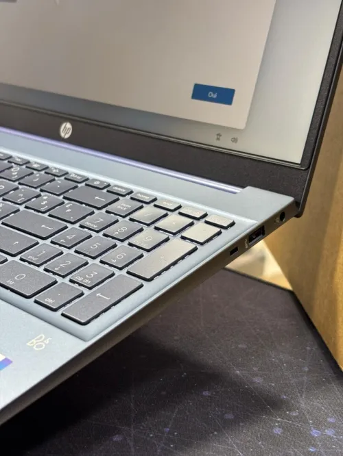 HP PAVILION 15 I5 1235U 16GB 512GB SSD 15,6 FULL HD AZERTY LUMINEUX NEUF SOUS EMBALLAGE 