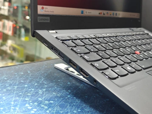 LENOVO THINKPAD T14S RYZEN 7 PRO 4750U 16GB 256GB SSD 14,1 FULLHD   