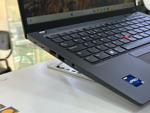 LENOVO THINKPAD T14S GEN 4 I7 1365U VPRO 32GB 512GB SSD 14,1 FHD+ 