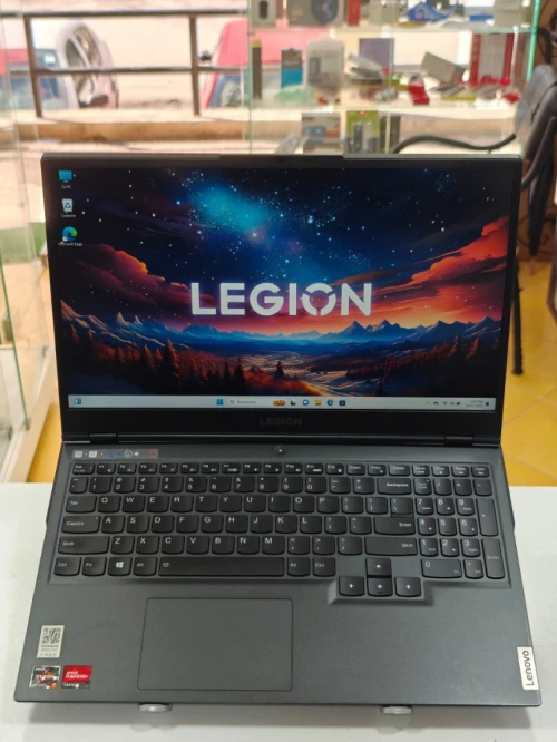 LENOVO LÉGION R7000 RYZEN 7 5800H 16GB 512GB SSD RTX 3050 15,6 FHD 