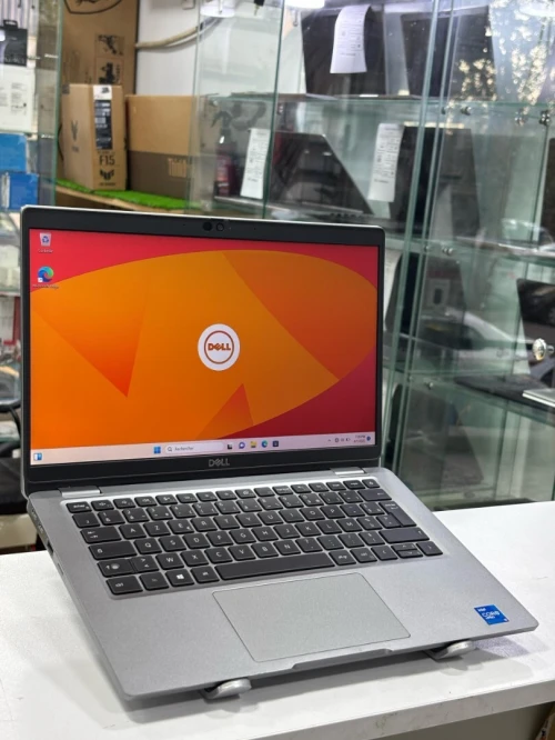 DELL LATITUDE 5320 I5 1145G7 VPRO 16GB 256GB SSD INTEL IRIS XE 13,3" FHD AZERTY 