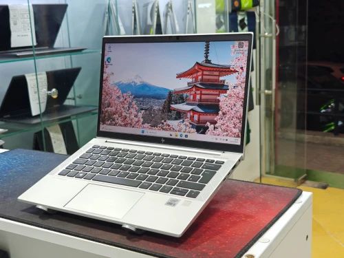 HP ELITEBOOK 830 G7 I5 10310U VPRO 16GB 256GB SSD 13,3 FULLHD