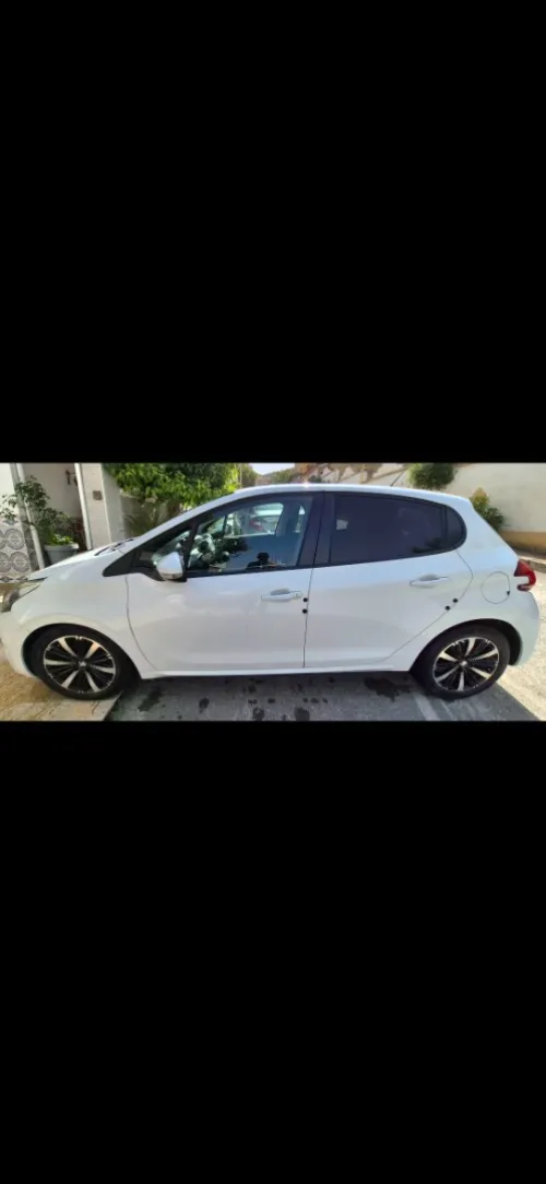 Peugeot 208 2019 Allure sans  toit panoramique
