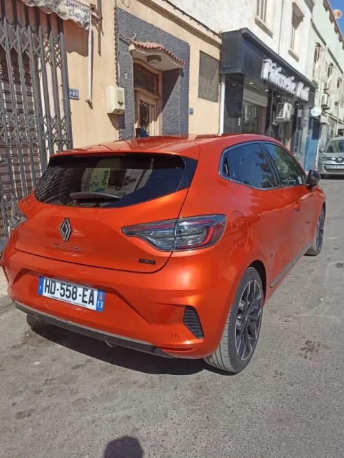Renault Clio 5  2025 Full hybrid