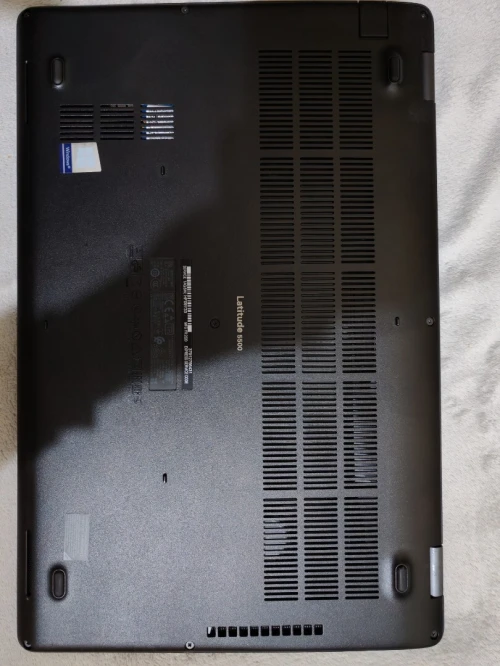 DELL Latitude 5500