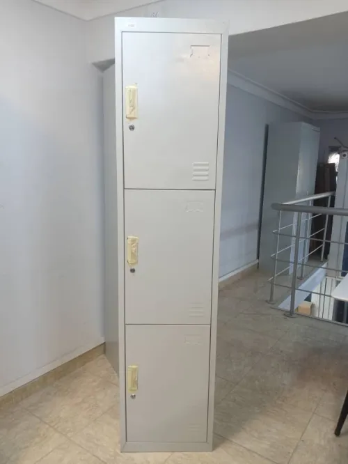 vestiaire métallique bonne qualité (tout les modèles sont disponible)