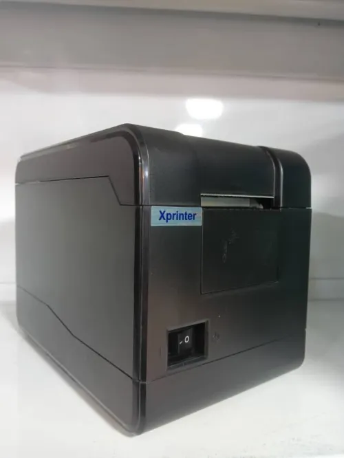 Imprimante d'étiquettes autocollante thermique portable Xprinter XP-233B