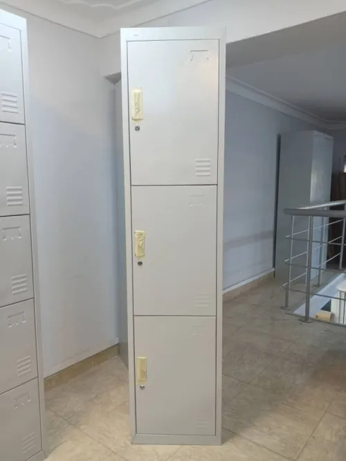 Vestiaire métallique bonne qualité (plusieurs modèles) 