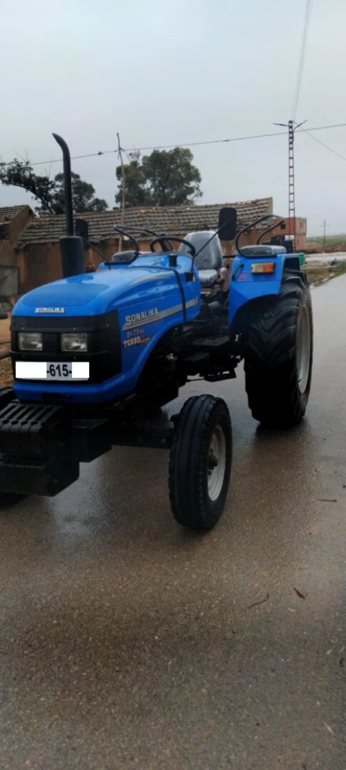 sonalika DI-75rx 2015