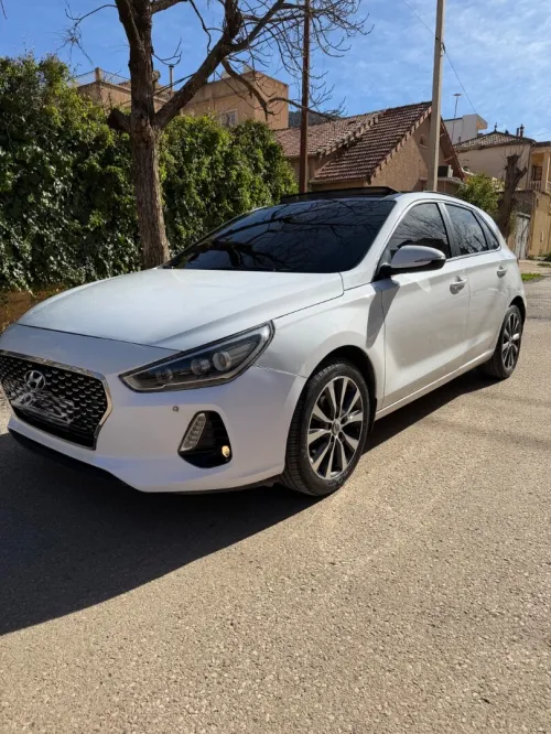 Hyundai i30 2019 Toute options