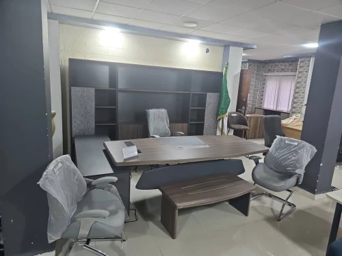 ENSEMBLE DE BUREAU 2.40