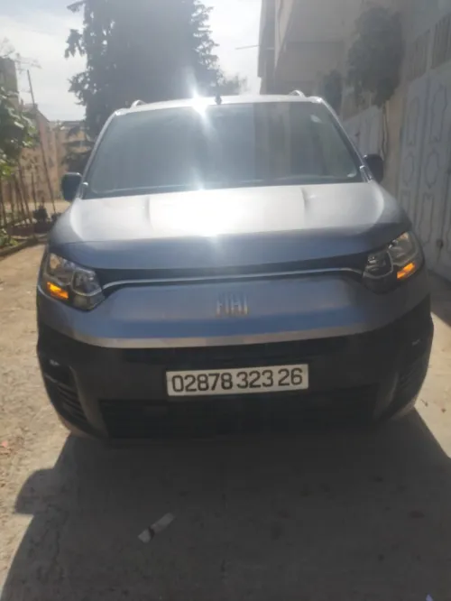 Fiat Doblo 2023 Italie
