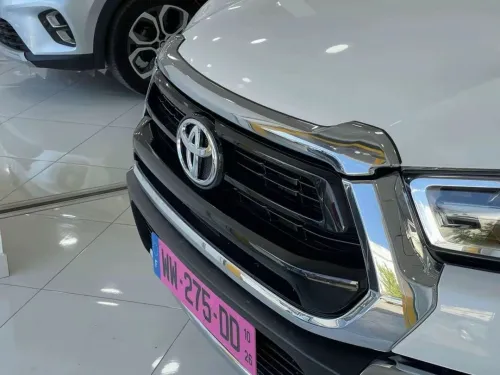 Toyota Hilux 2026 SR5