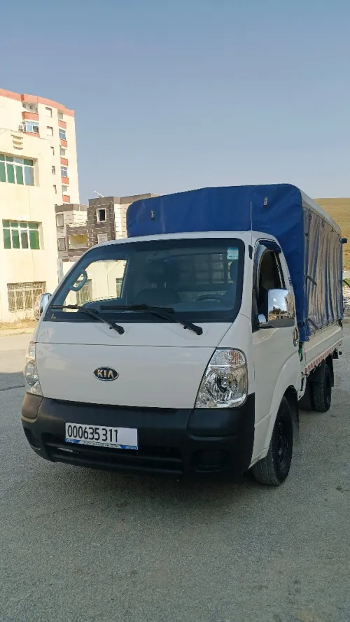 Kia 2700 2011