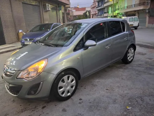 Opel Corsa 2012 Corsa