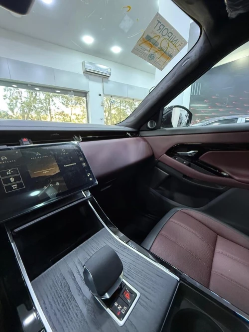 Land Rover Evoque 2026 autobiographie