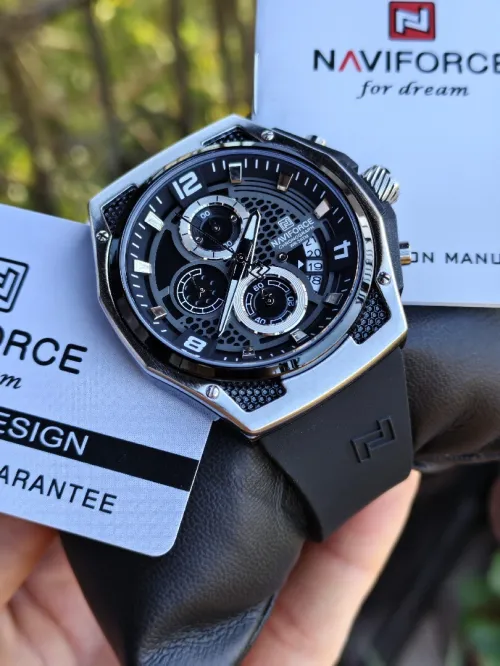 Montre chronographe Naviforce original