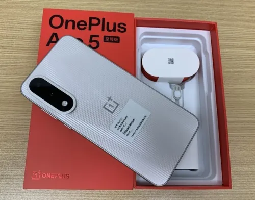 Oneplus ACE 5 ultra