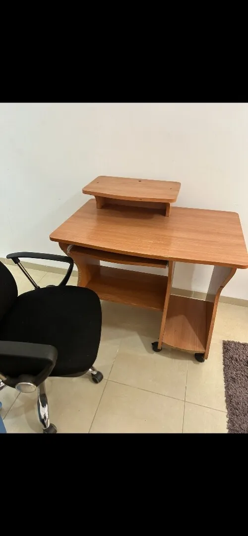 Bureau pour ordinateur 