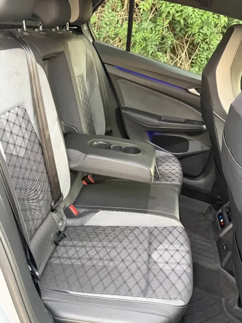 Volkswagen Golf 8 2022 R-Line